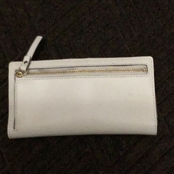 Kate Spade wallet.. - Picture 2 of 6